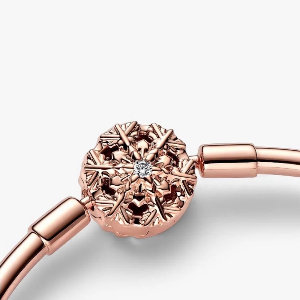 Pandora Rose Gold Snowflake Bracelet